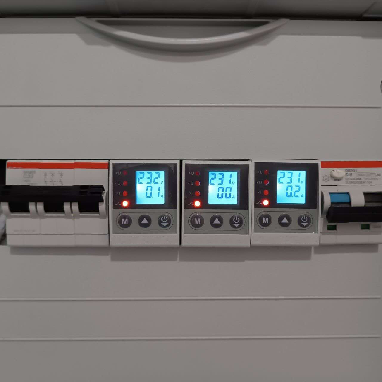 93581c16-c079-4819-8527-c235eab82f72.jpg 93581c16-c079-4819-8527-c235eab82f72.jpg